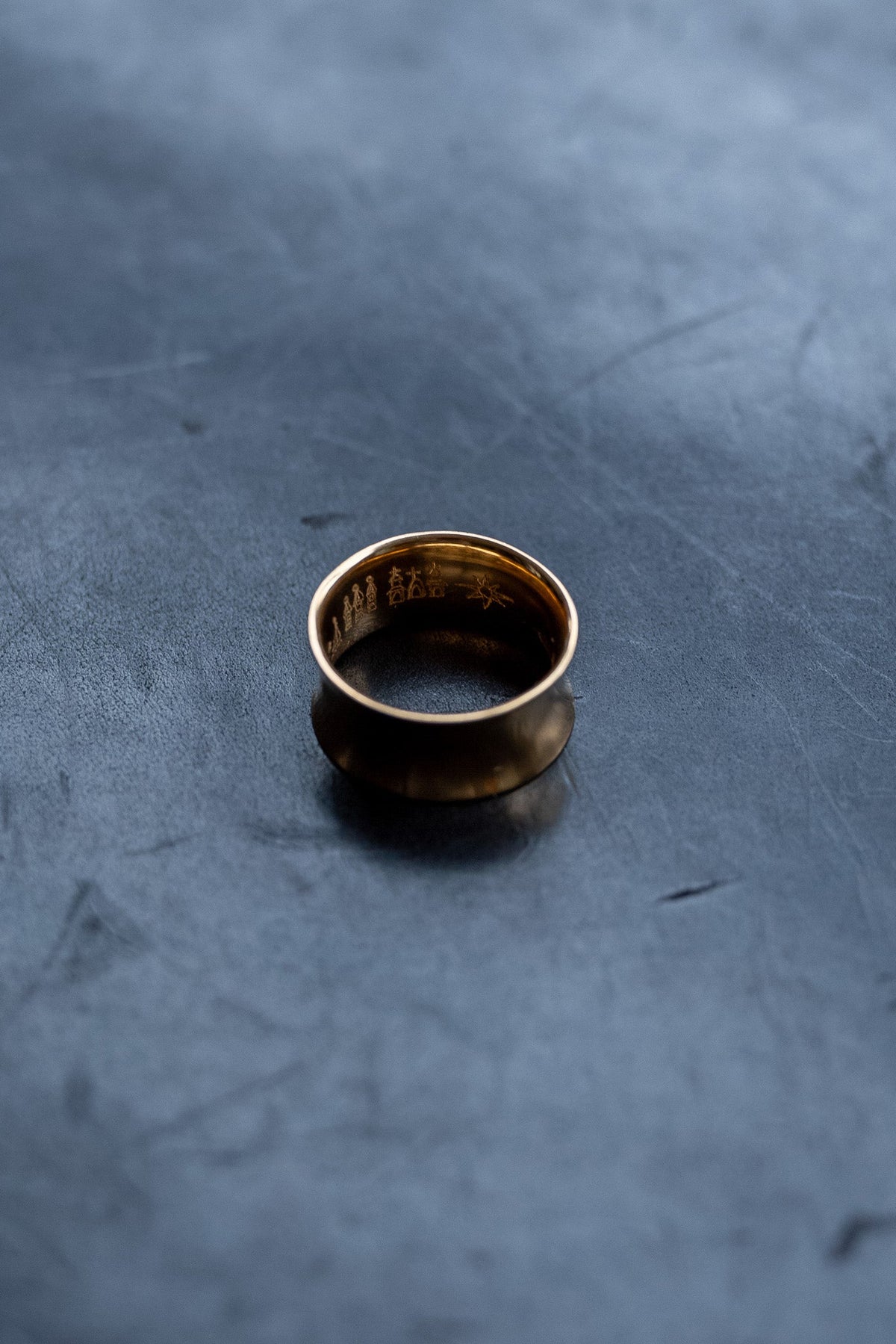 Knight Ring 〈K20〕