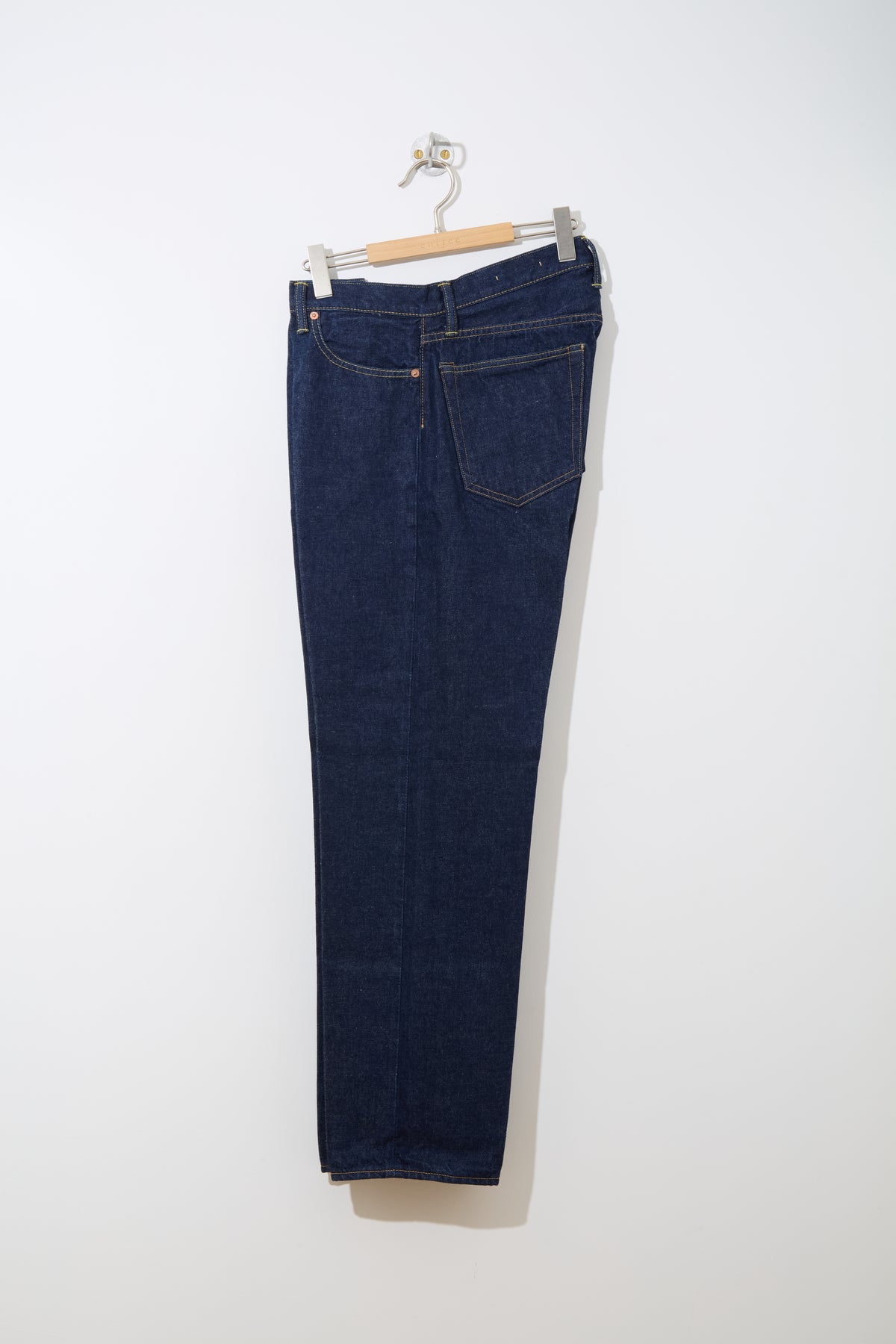 Denim Tapered Trousers 〈INDIGO〉