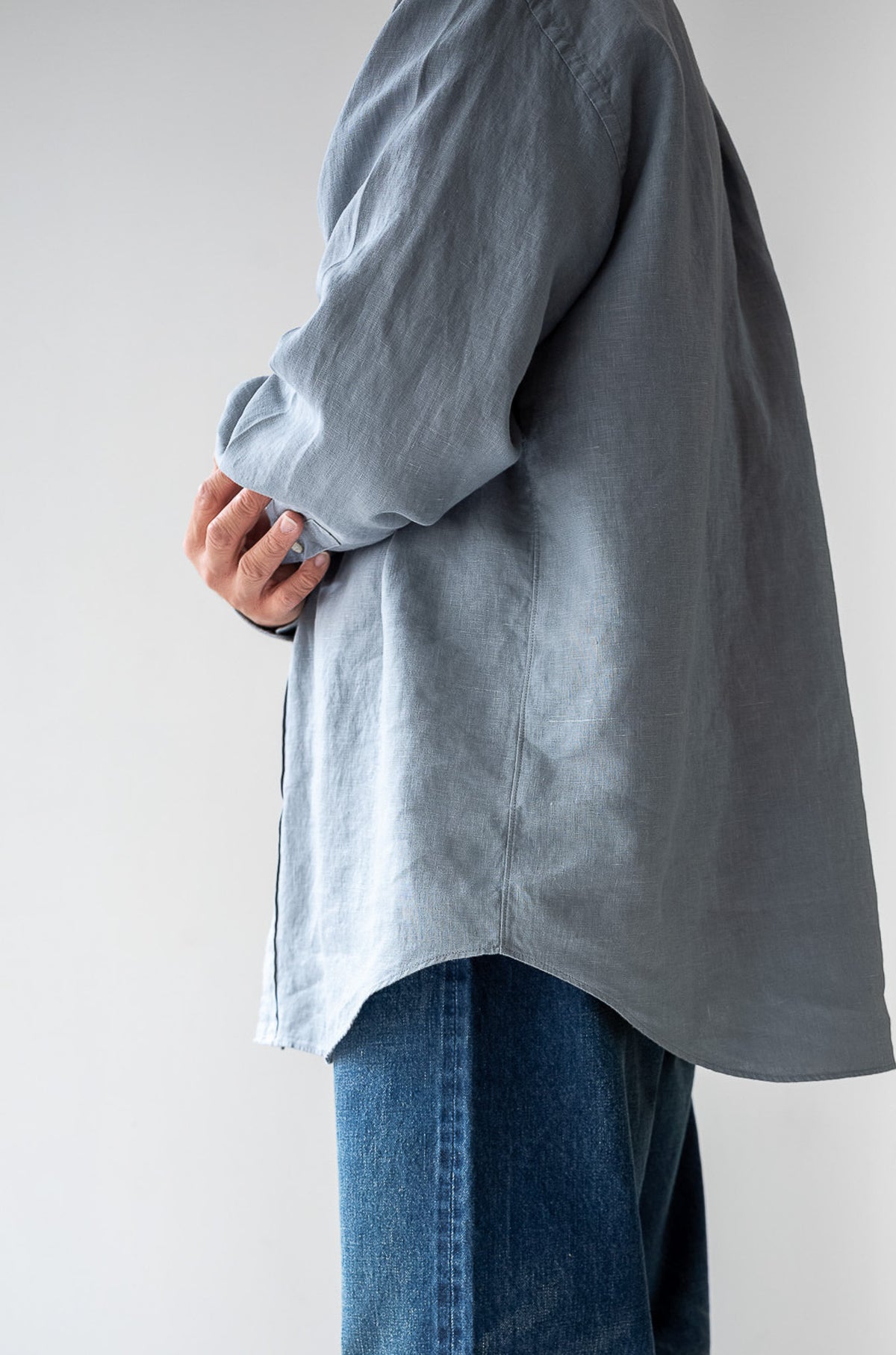 Essential Linen Shirt 〈BLEU GRIS〉