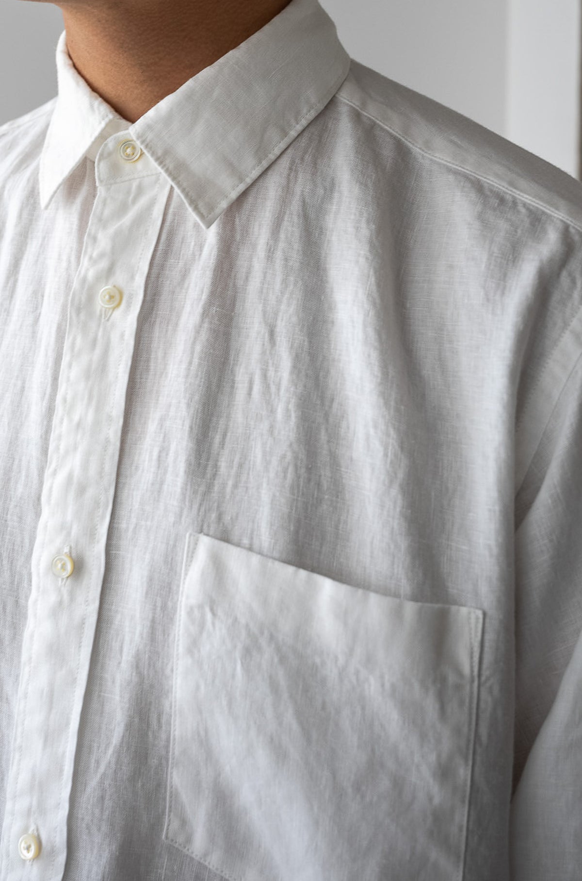 Essential Linen Shirt 〈WHITE〉