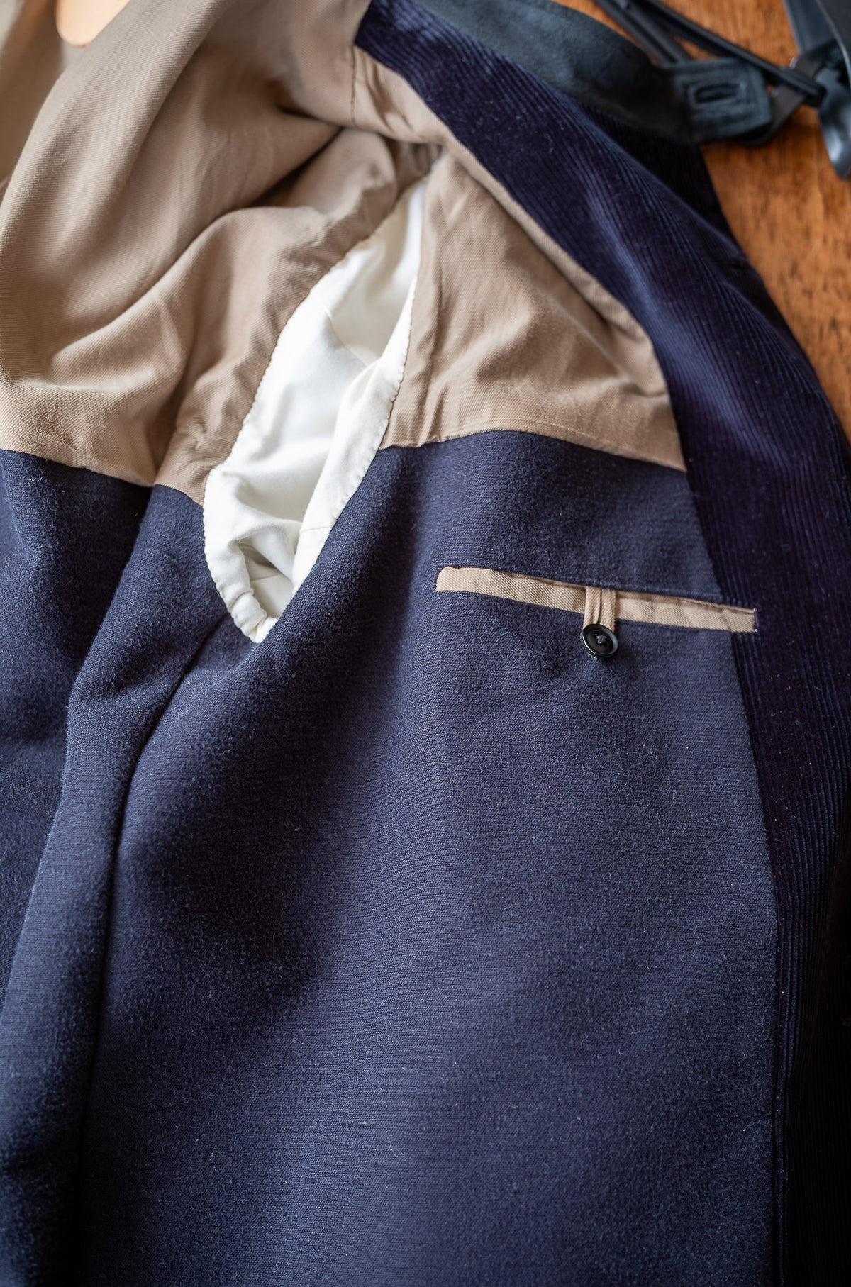 Corduroy Forestiere Jacket 〈NAVY〉