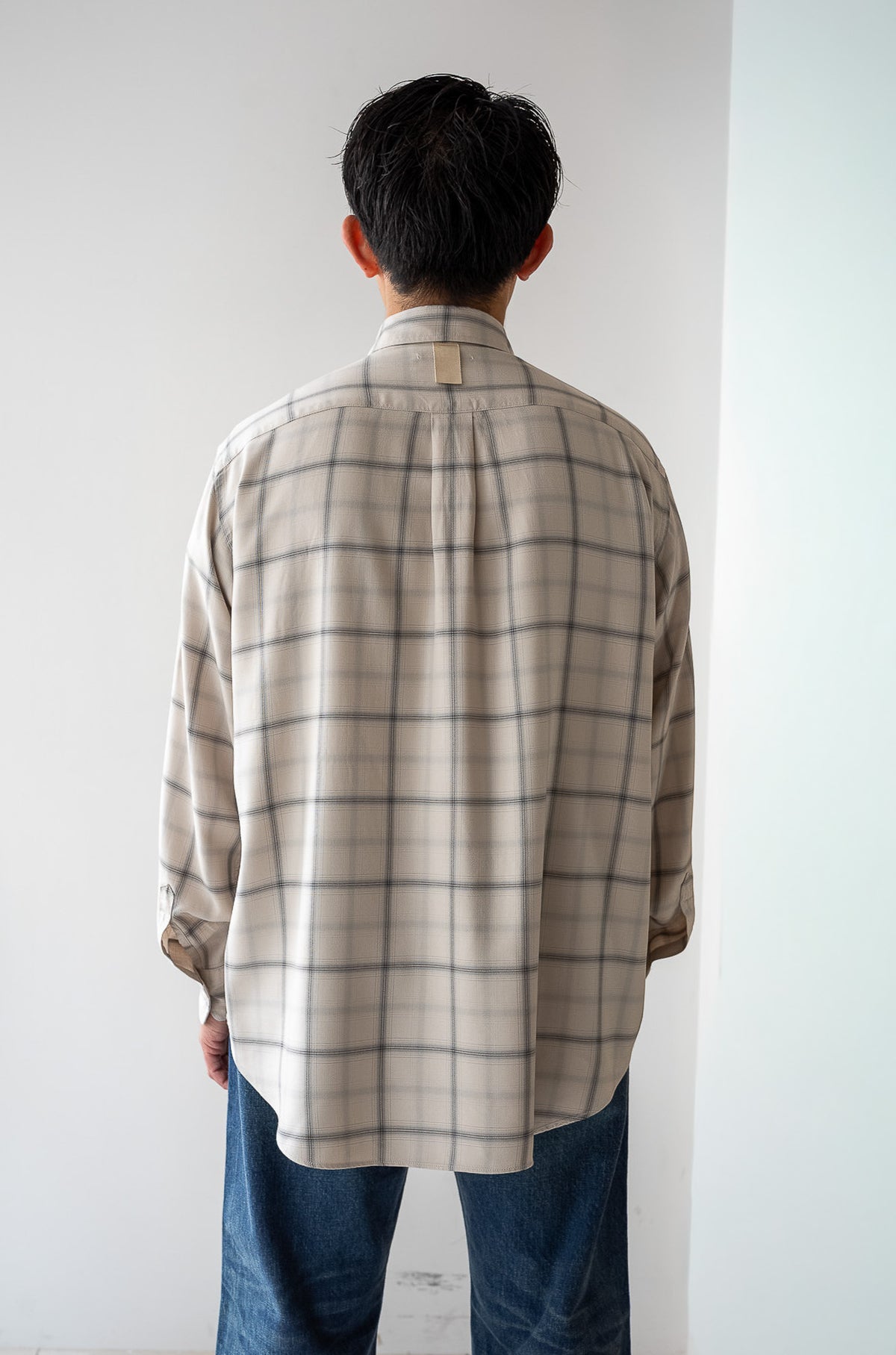 Lazy Luxe Rayon Shirt – Rayon Plaid 〈STONE GRAY〉