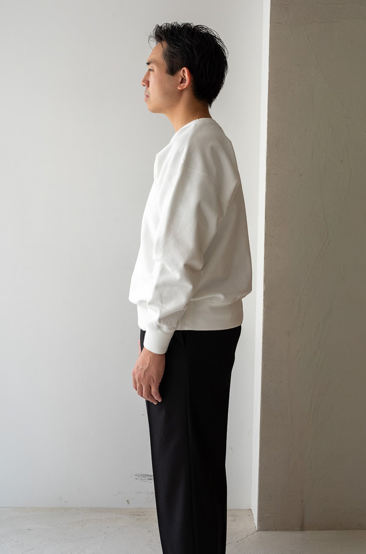 Essential Sweat Pullover 〈WHITE〉