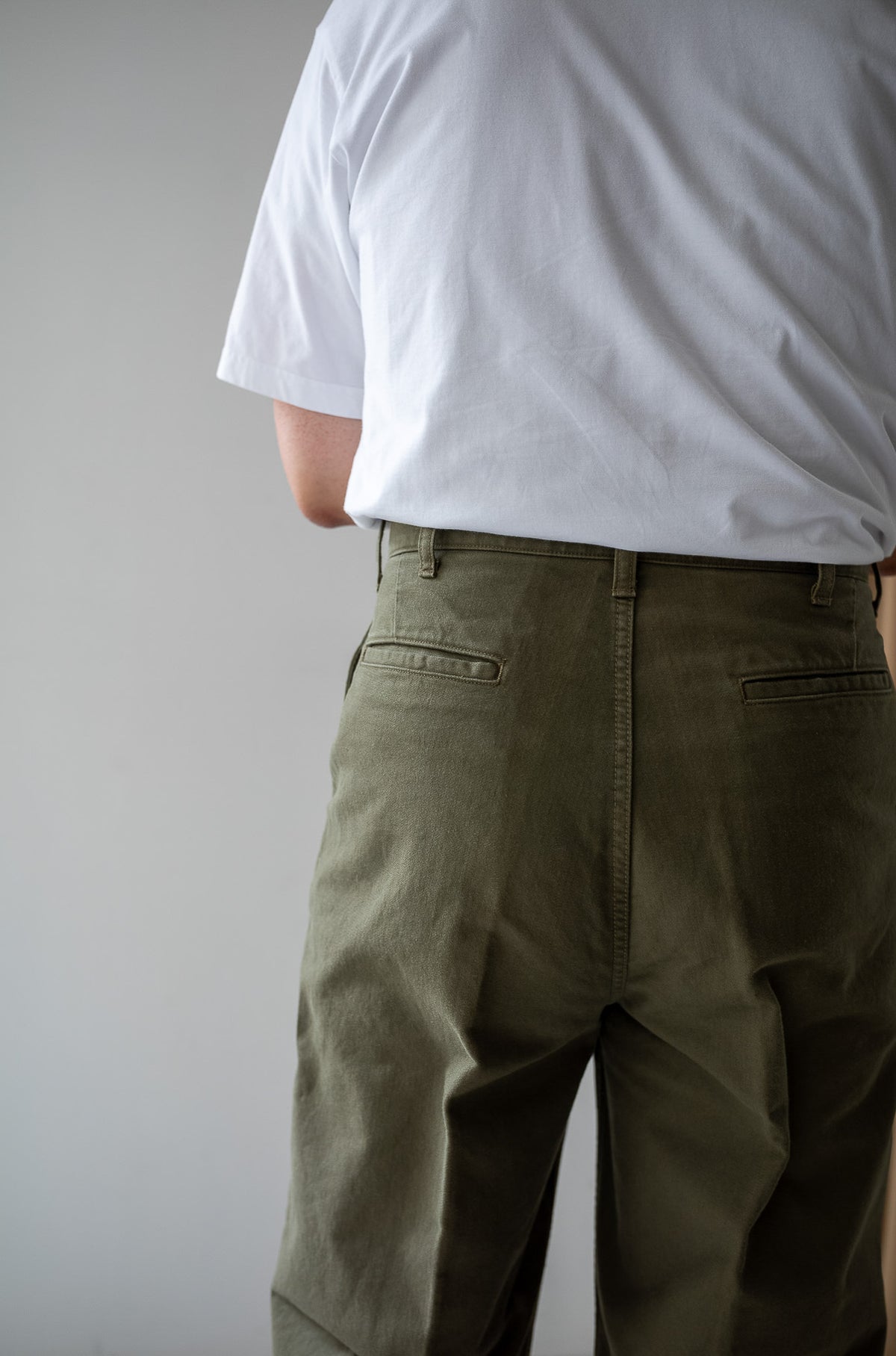 Whipcord Chinos 〈OLIVE DRAB〉
