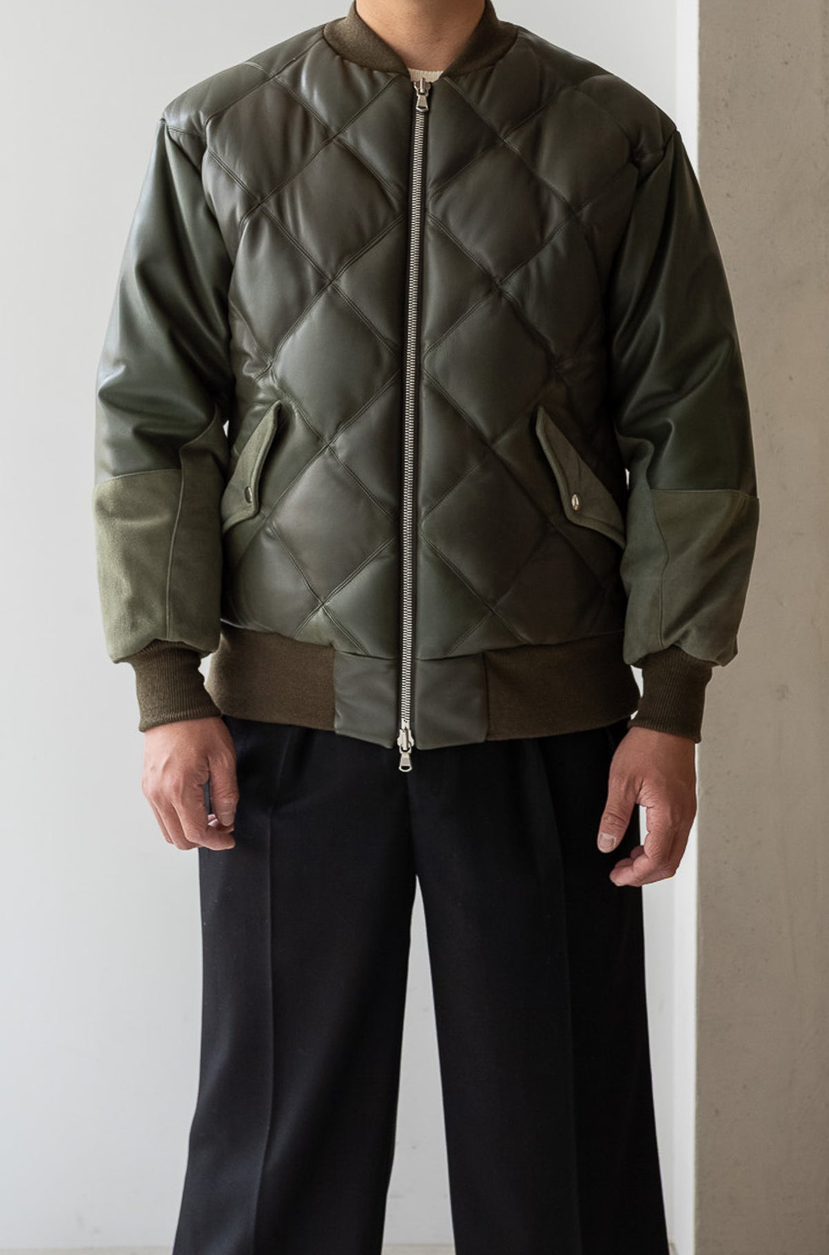 Sheep Skin Quilted Down Jacket〔KHAKI〕