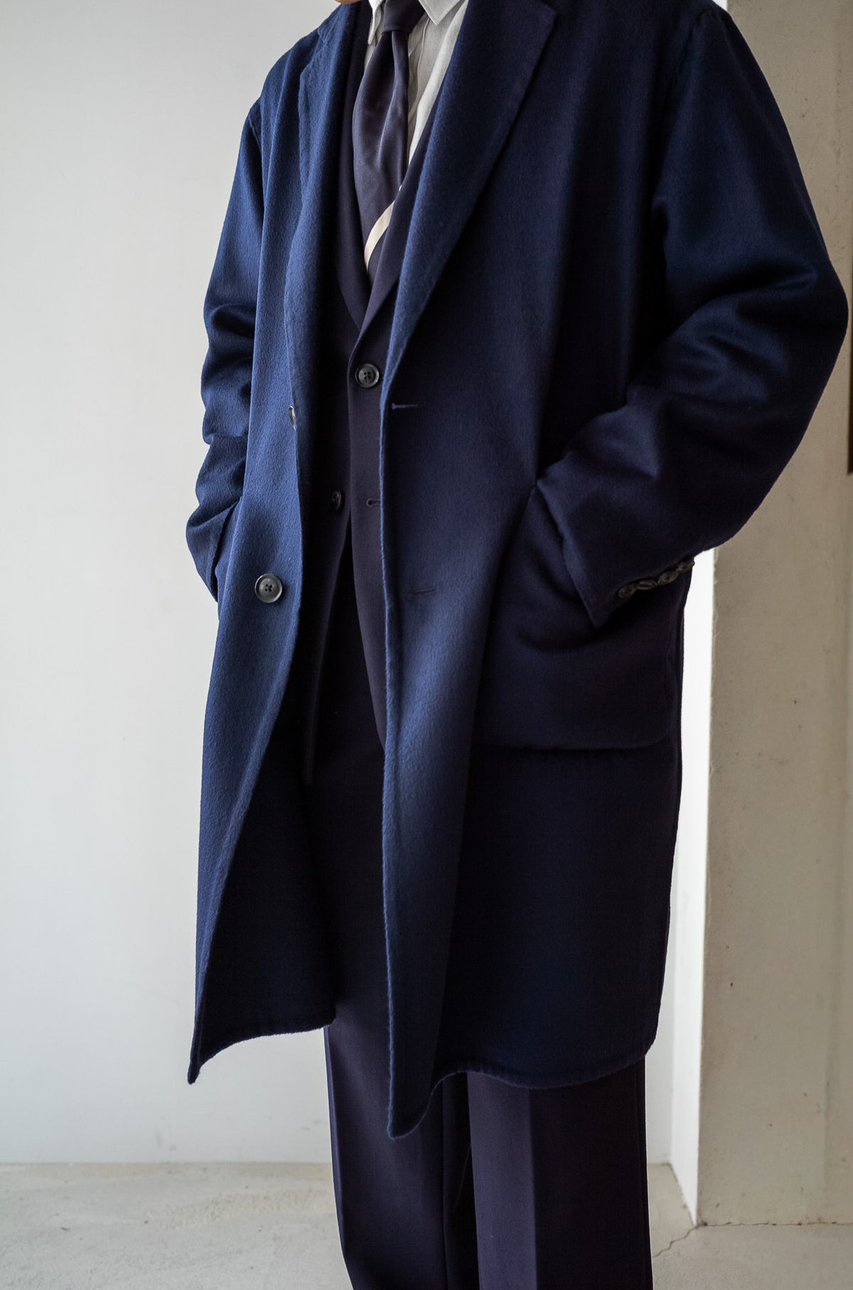 Hand Rever Chesterfield Coat -Alashan Cashmere 〈MID NIGHT〉