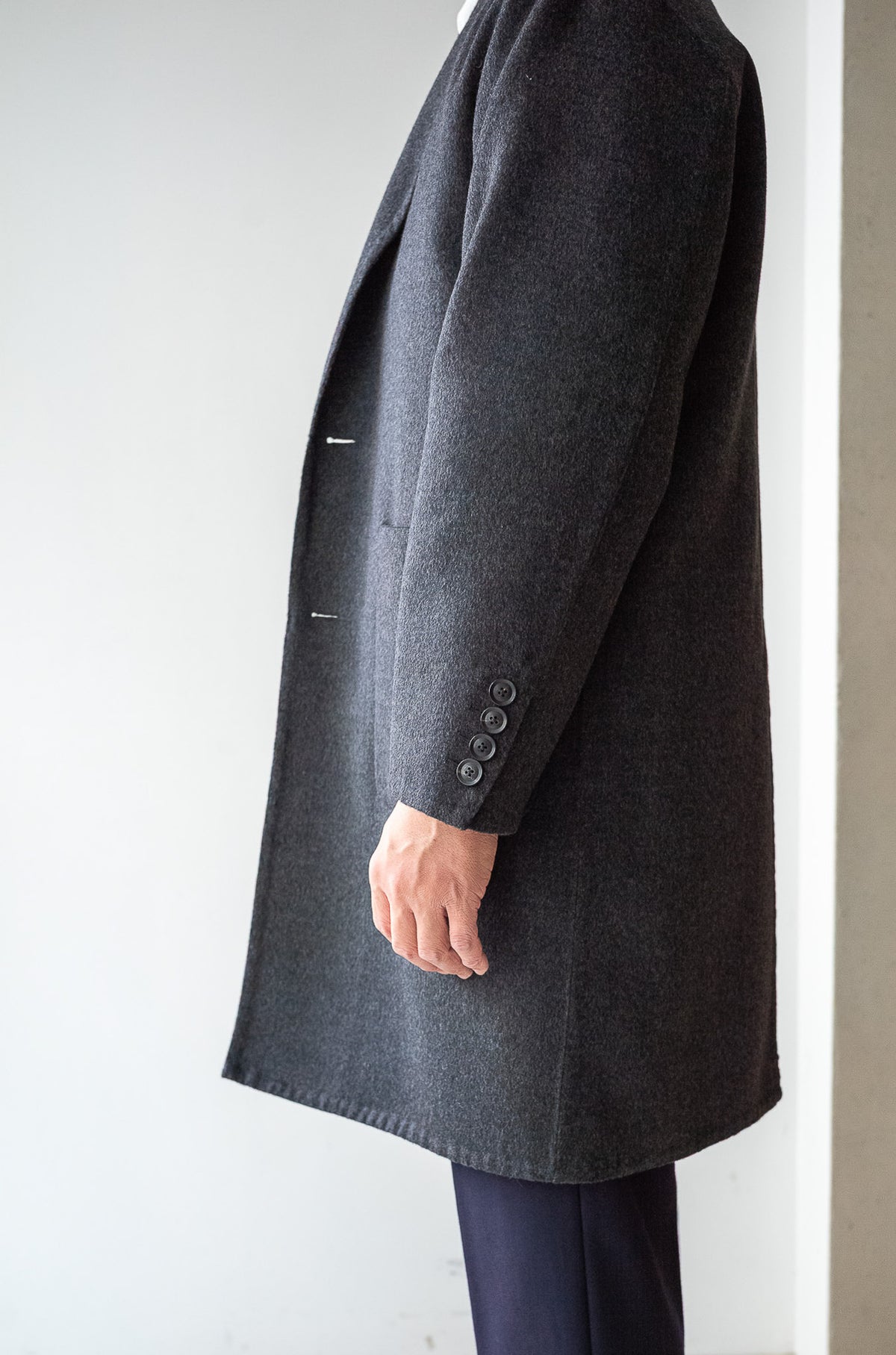 Hand Rever Chesterfield Coat 〈C/GRAY〉