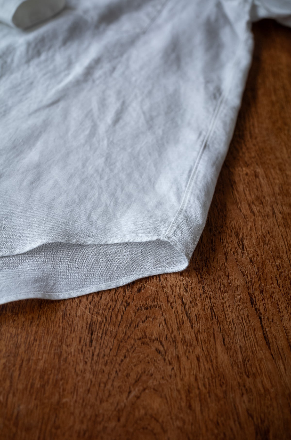 Essential Linen Shirt 〈WHITE〉