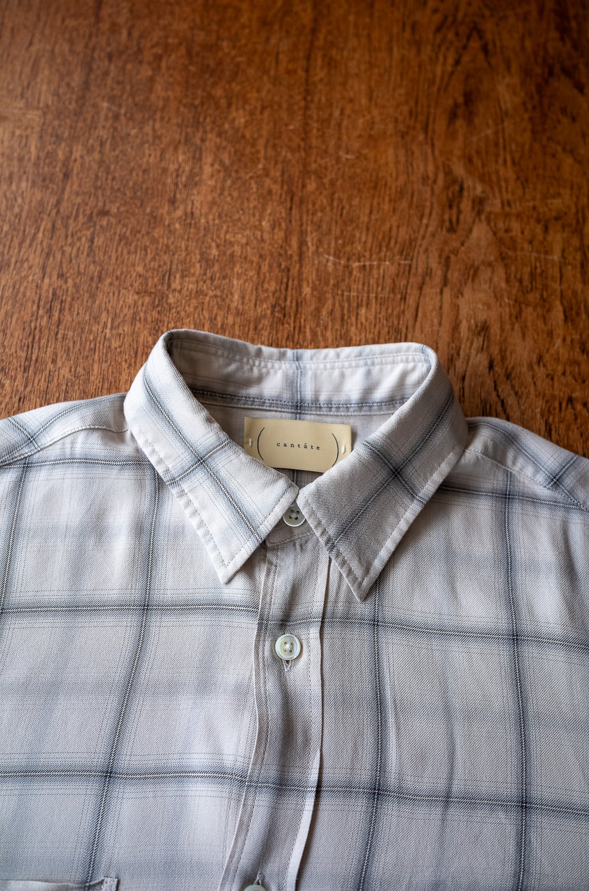 Lazy Luxe Rayon Shirt – Rayon Plaid 〈STONE GRAY〉