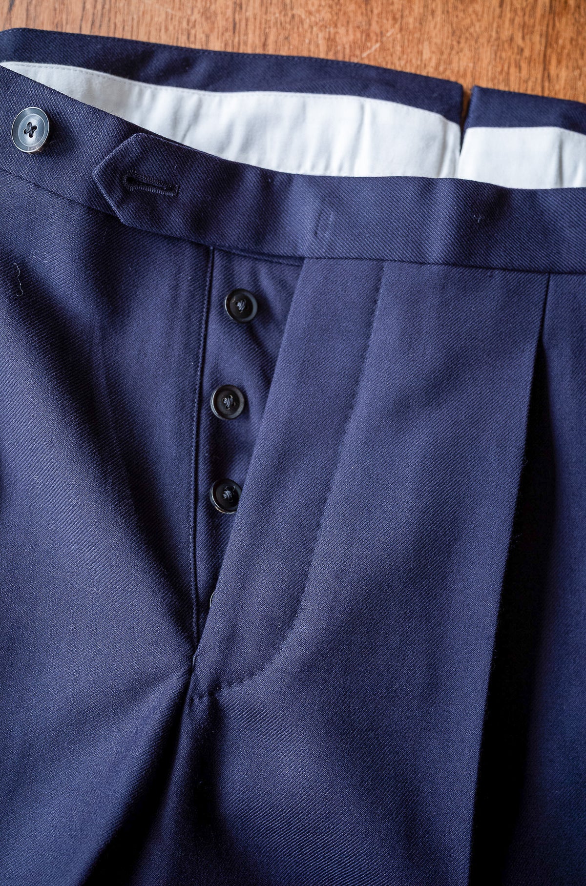 Fine Gabardine Suit 〈NAVY〉