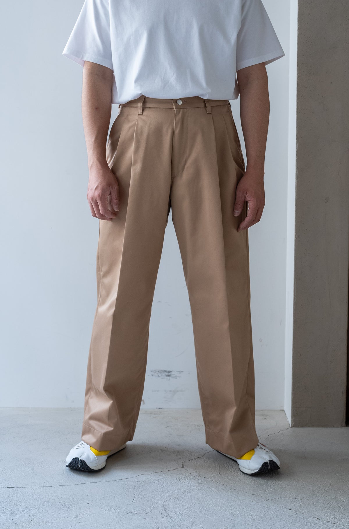 EX Wide Trousers 〈BEIGE〉