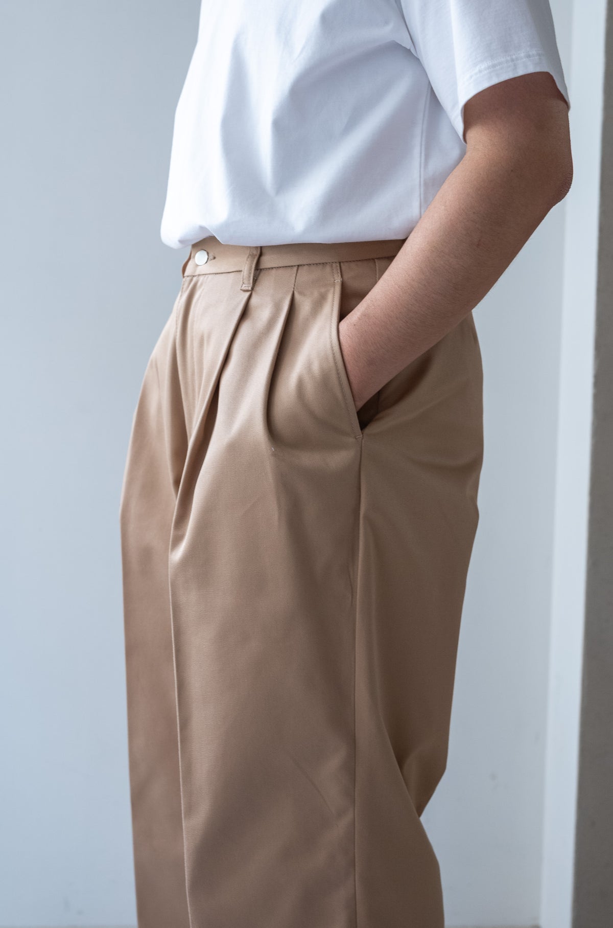 EX Wide Trousers 〈BEIGE〉
