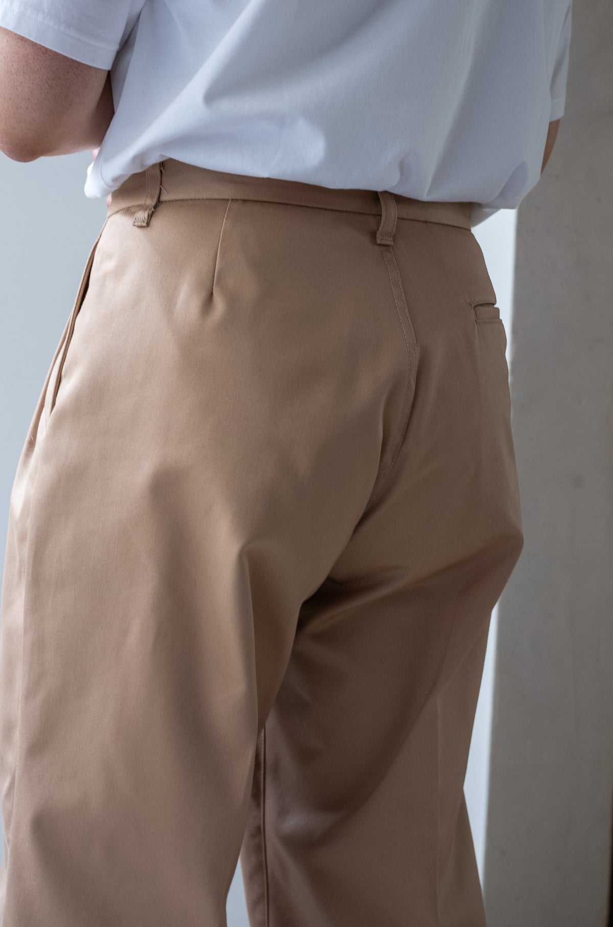 EX Wide Trousers 〈BEIGE〉