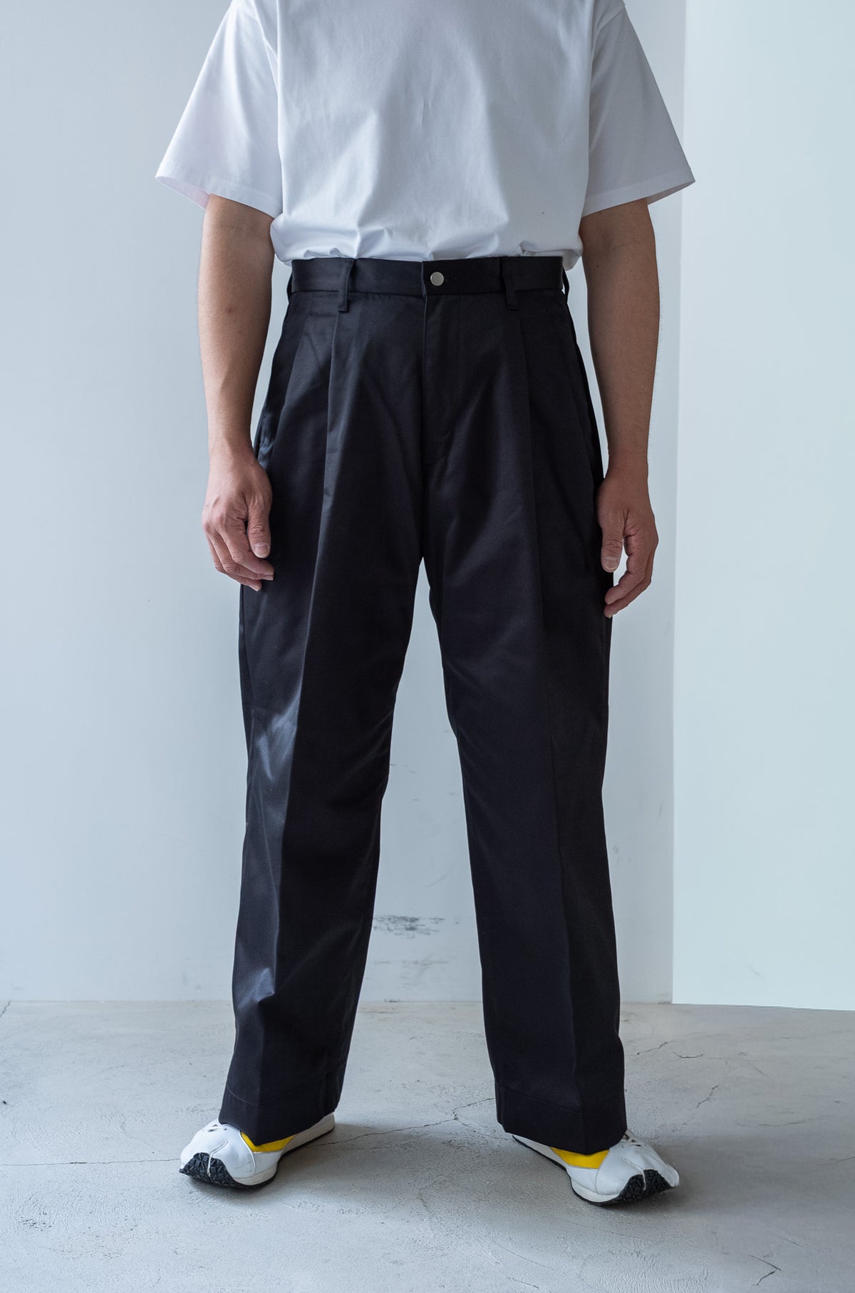 EX Wide Trousers 〈BLACK〉