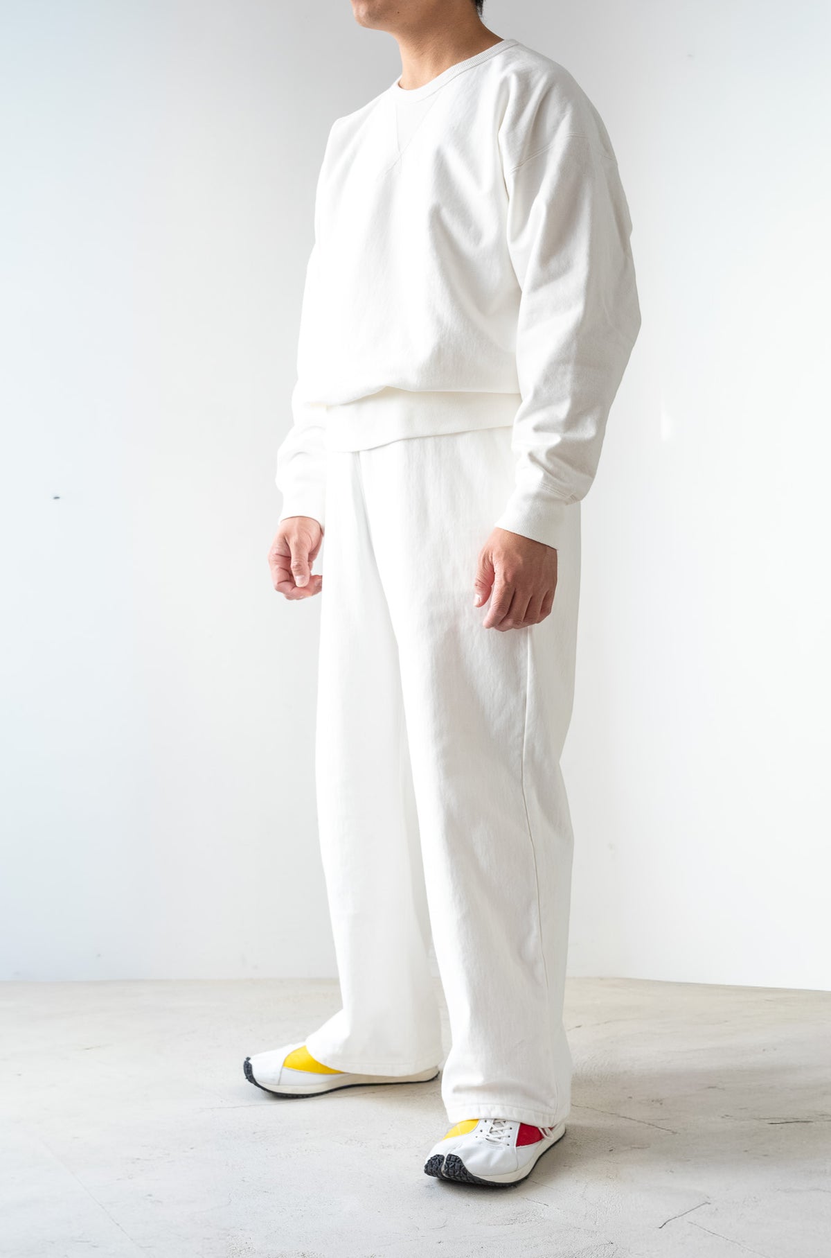 Essential Sweat Wide Pants 〈WHITE〉