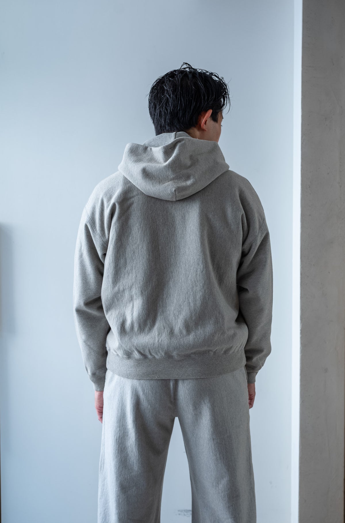 Essential Zip Sweat Parka 〈DIRTY L/GRAY〉