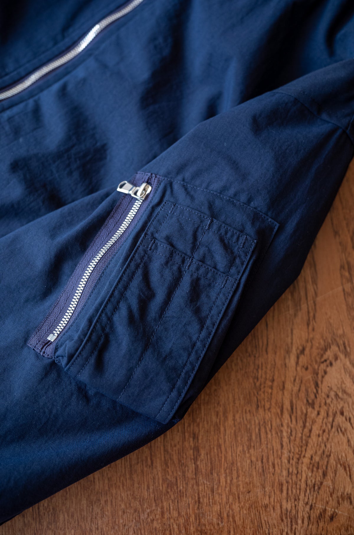 Shrunken Nylon Flight Jacket 〔NAVY〉