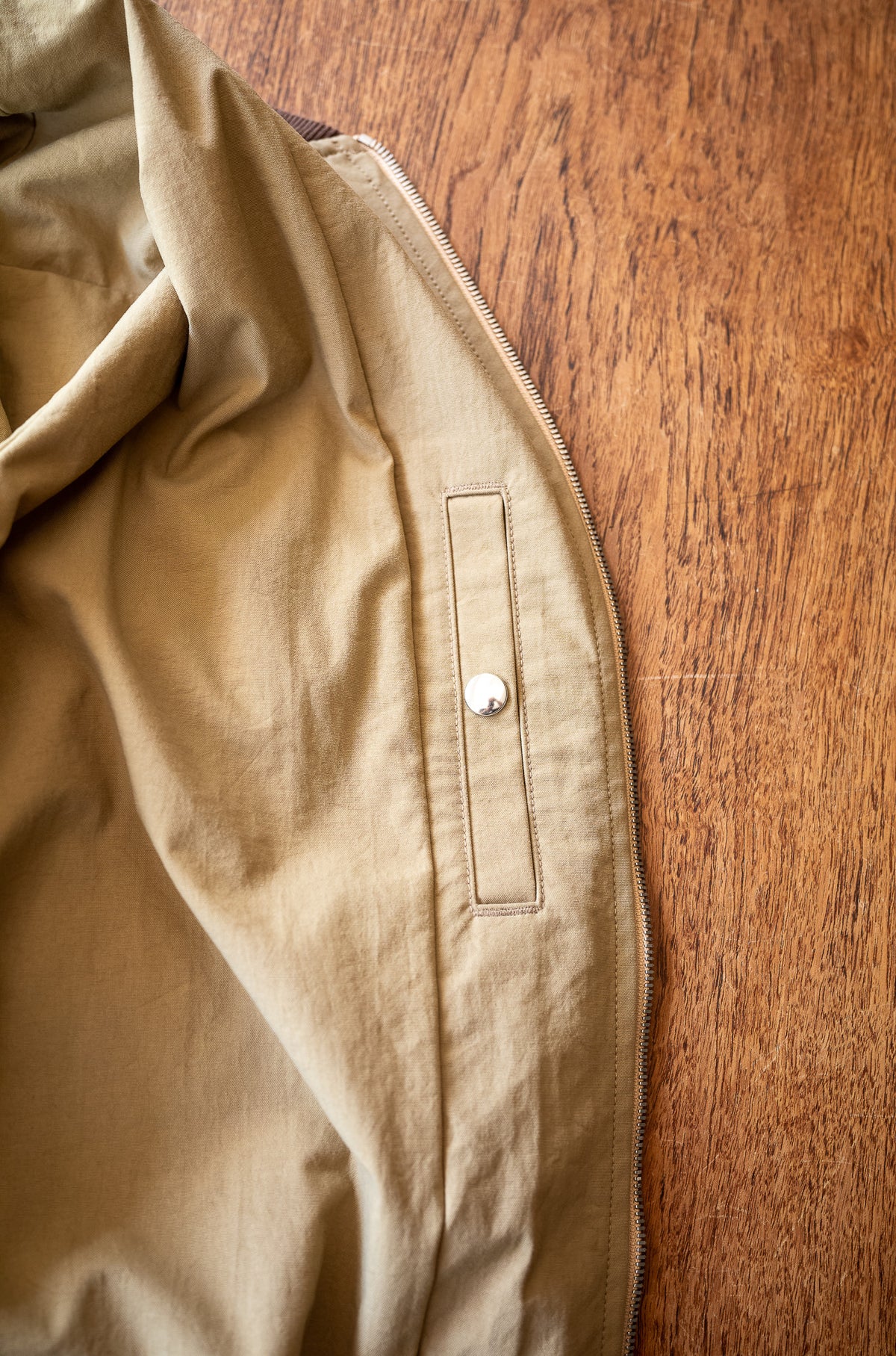 Shrunken Nylon Flight Jacket 〈MARON〉