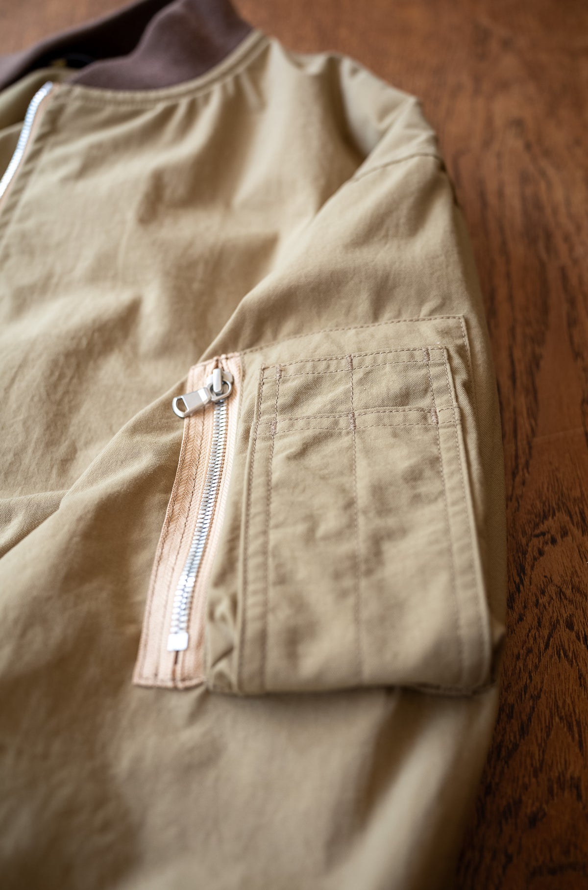 Shrunken Nylon Flight Jacket 〈MARON〉
