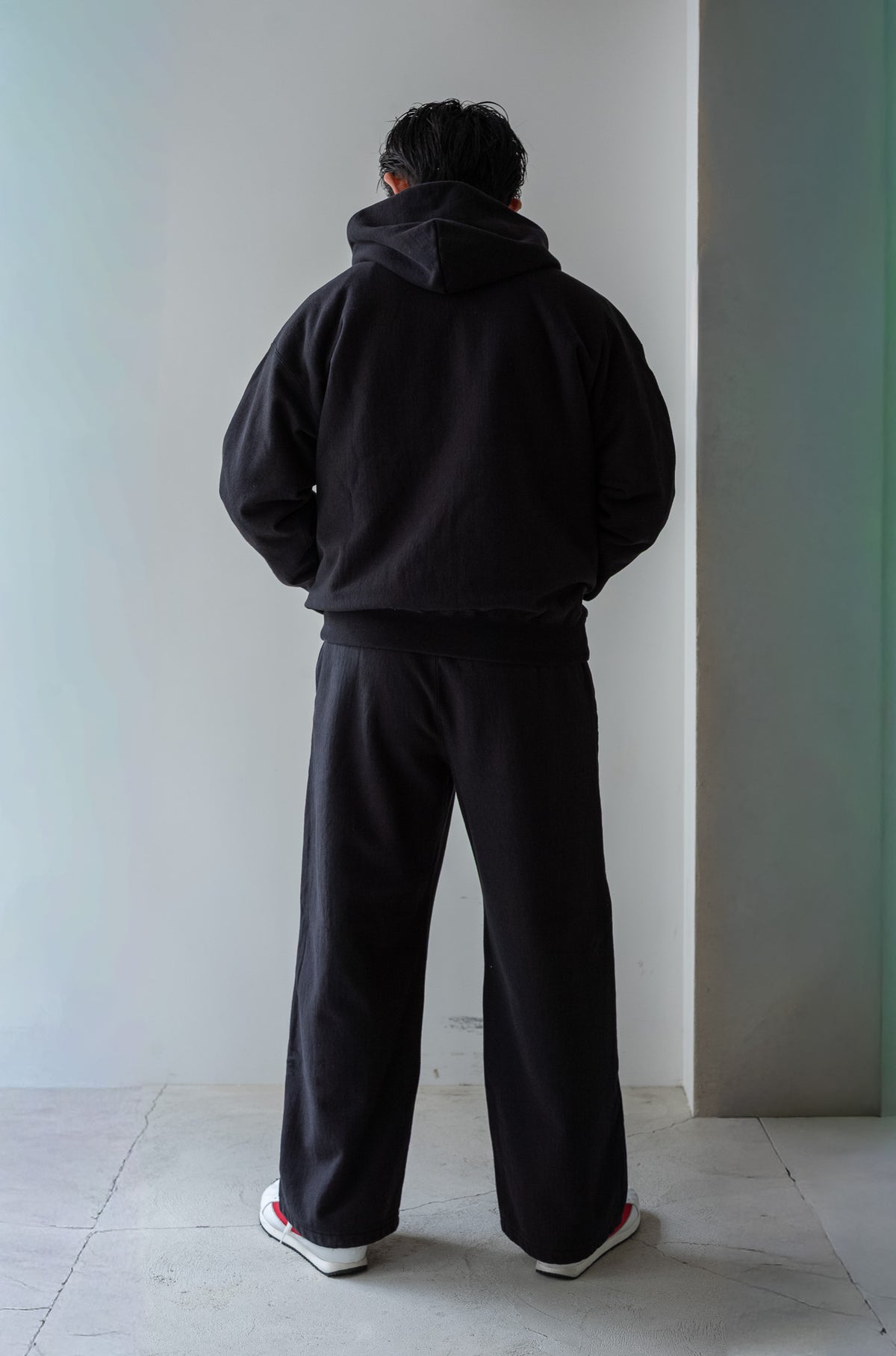 Essential Zip Sweat Parka 〈FADED BLACK〉