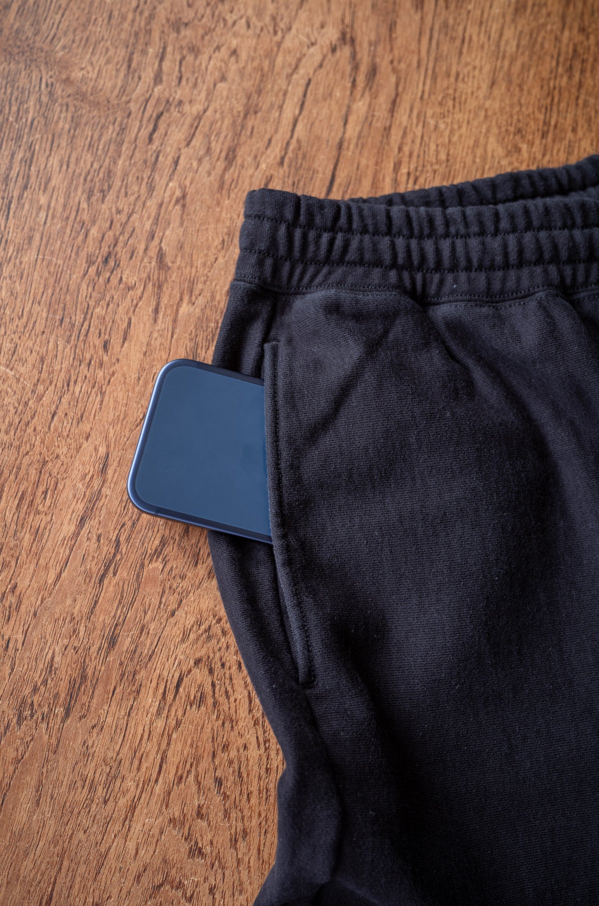 Essential Sweat Wide Pants 〈FADED BLACK〉