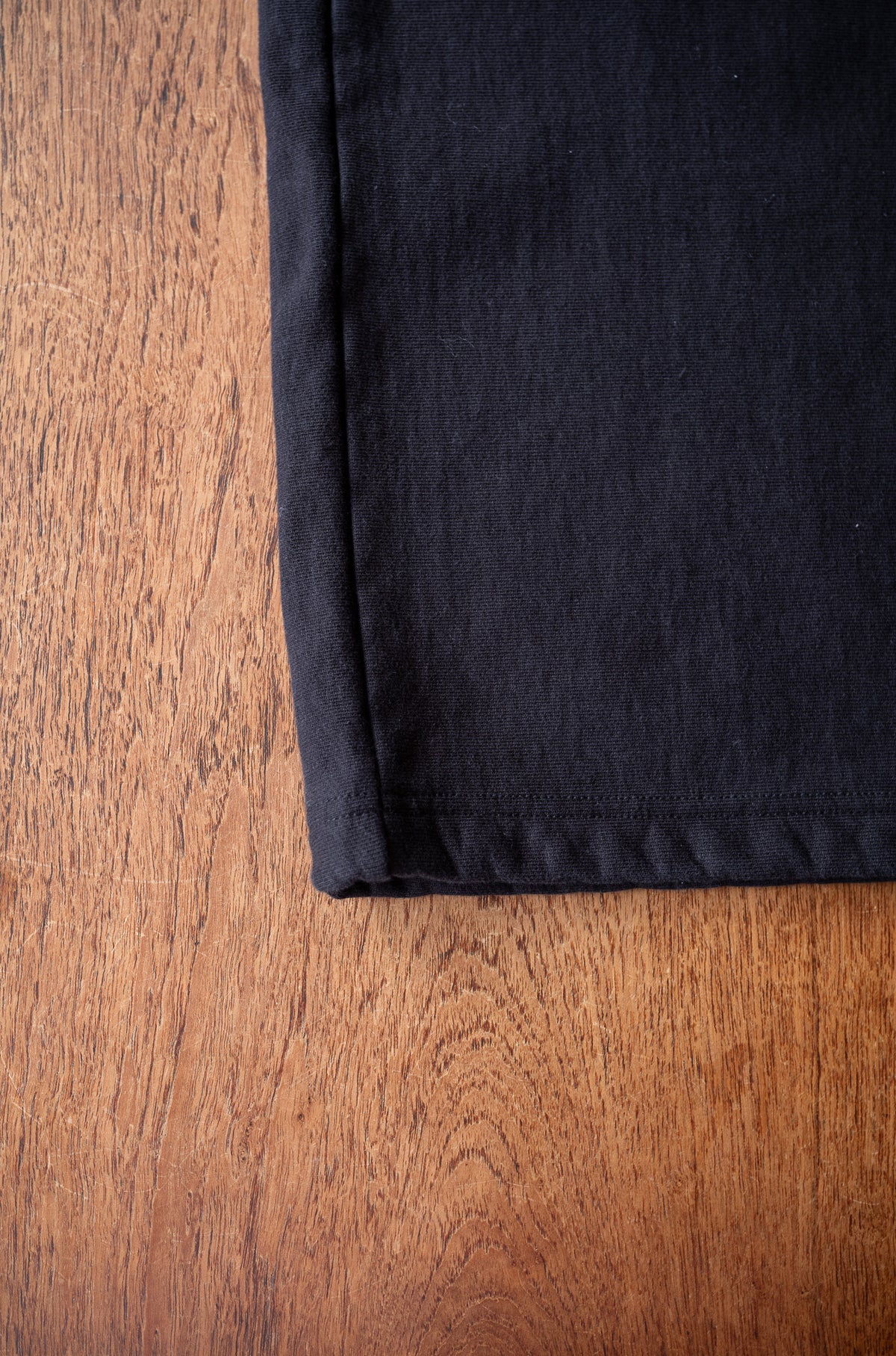 Essential Sweat Wide Pants 〈FADED BLACK〉