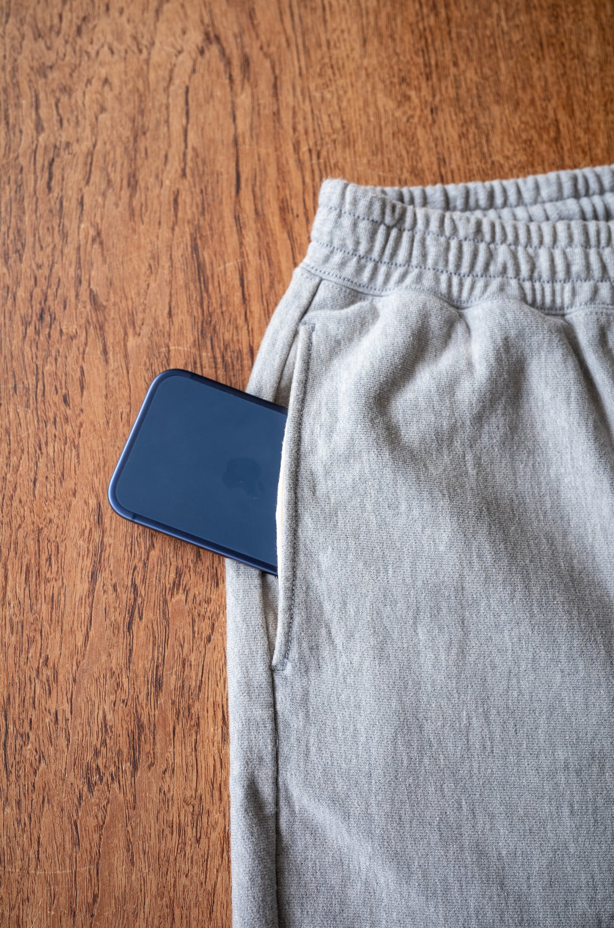 Essential Sweat Wide Pants 〈DIRTY L/GRAY〉