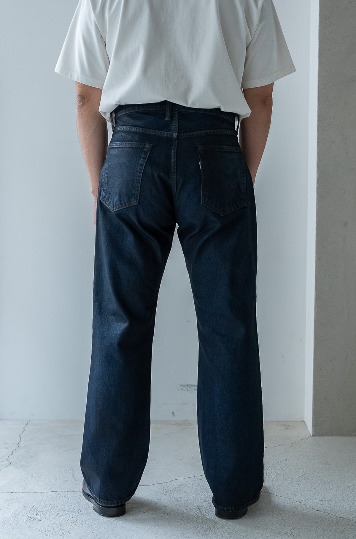Denim Flare Trousers 〈WAXED INDIGO〉