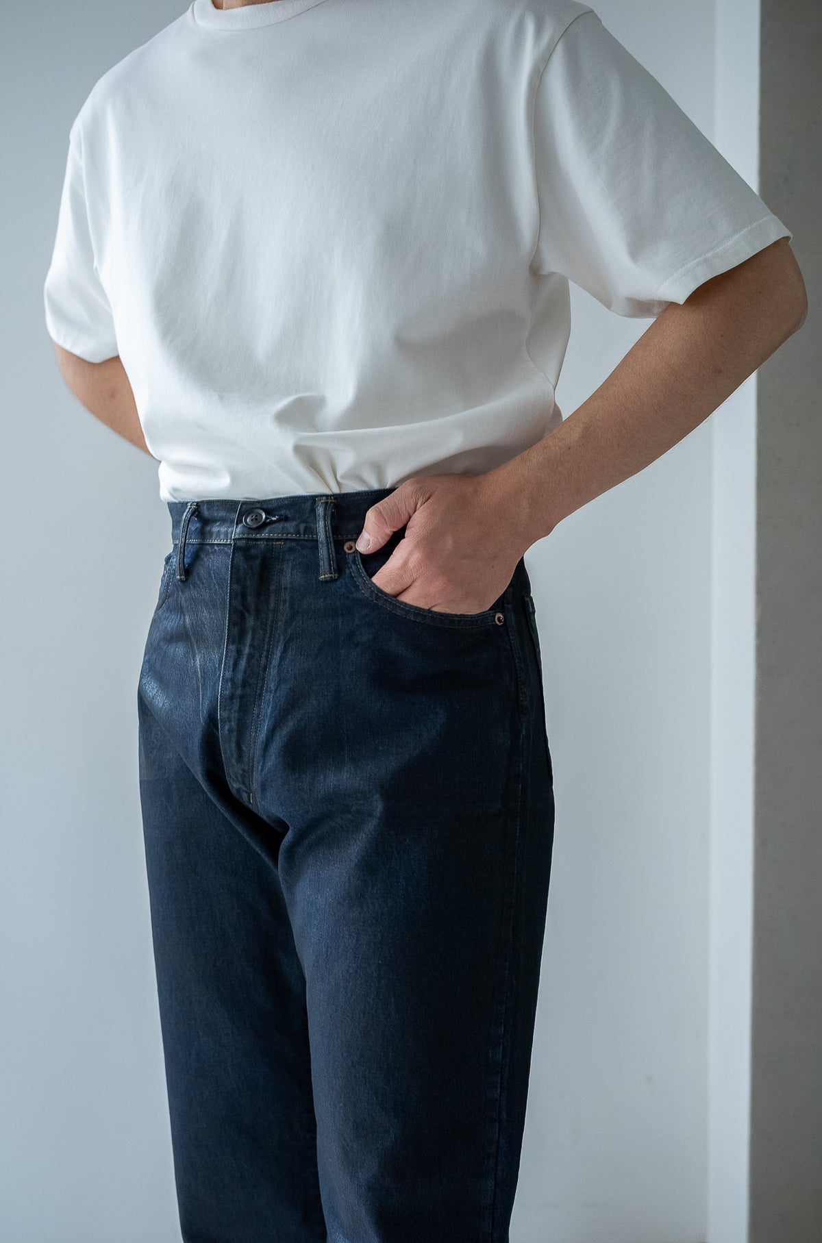 Denim Flare Trousers 〈WAXED INDIGO〉