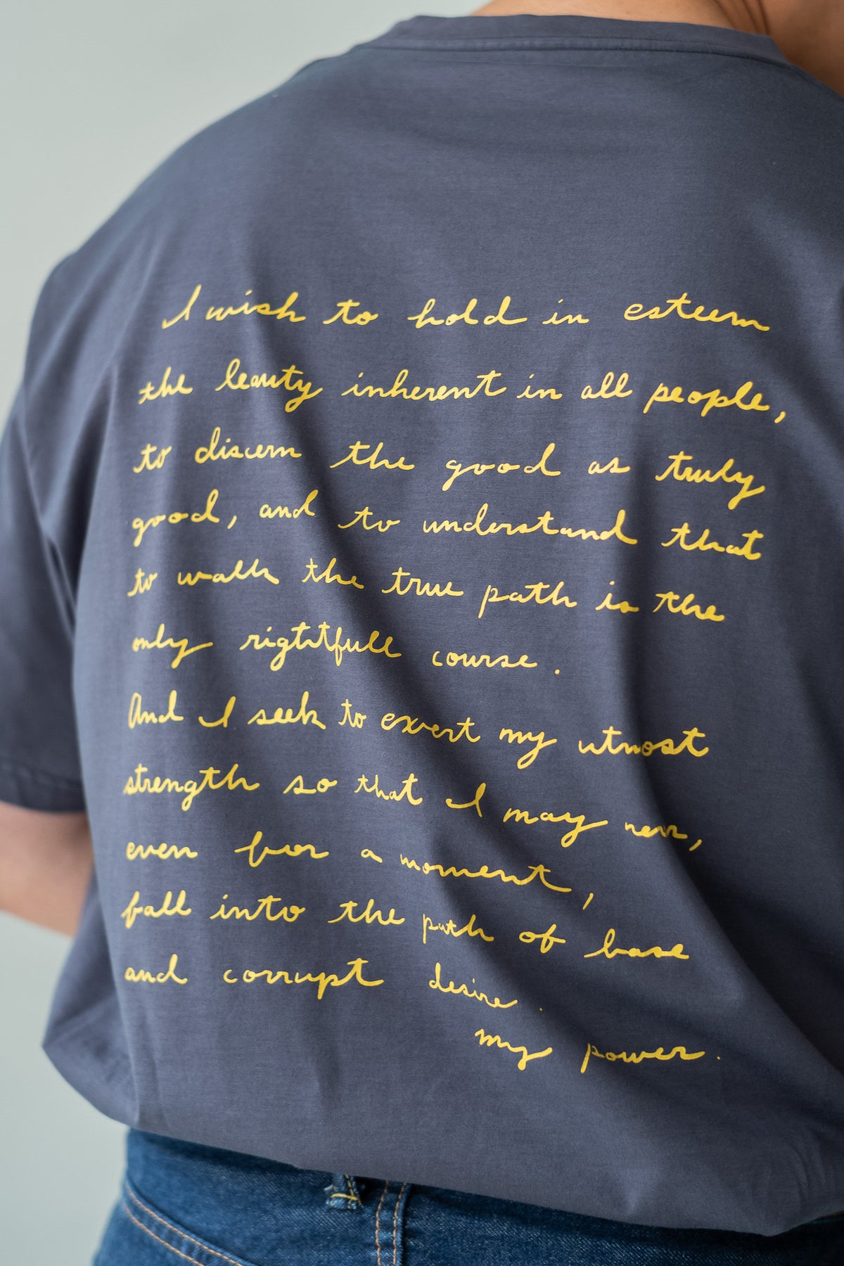 WORLD IS YOURS Tee - Cartoon Letter 〈GRAY〉