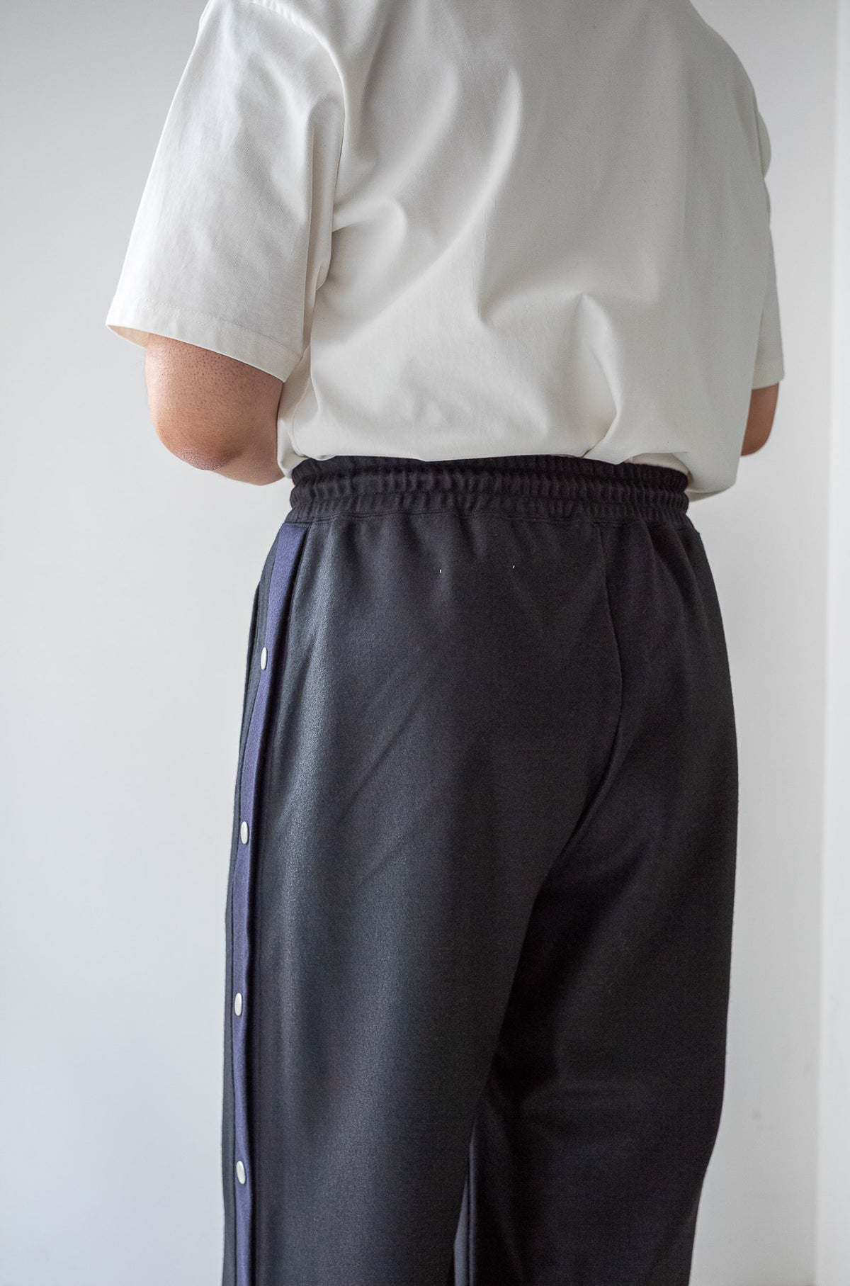 Teraway Wool Trousers 〈NOIR〉