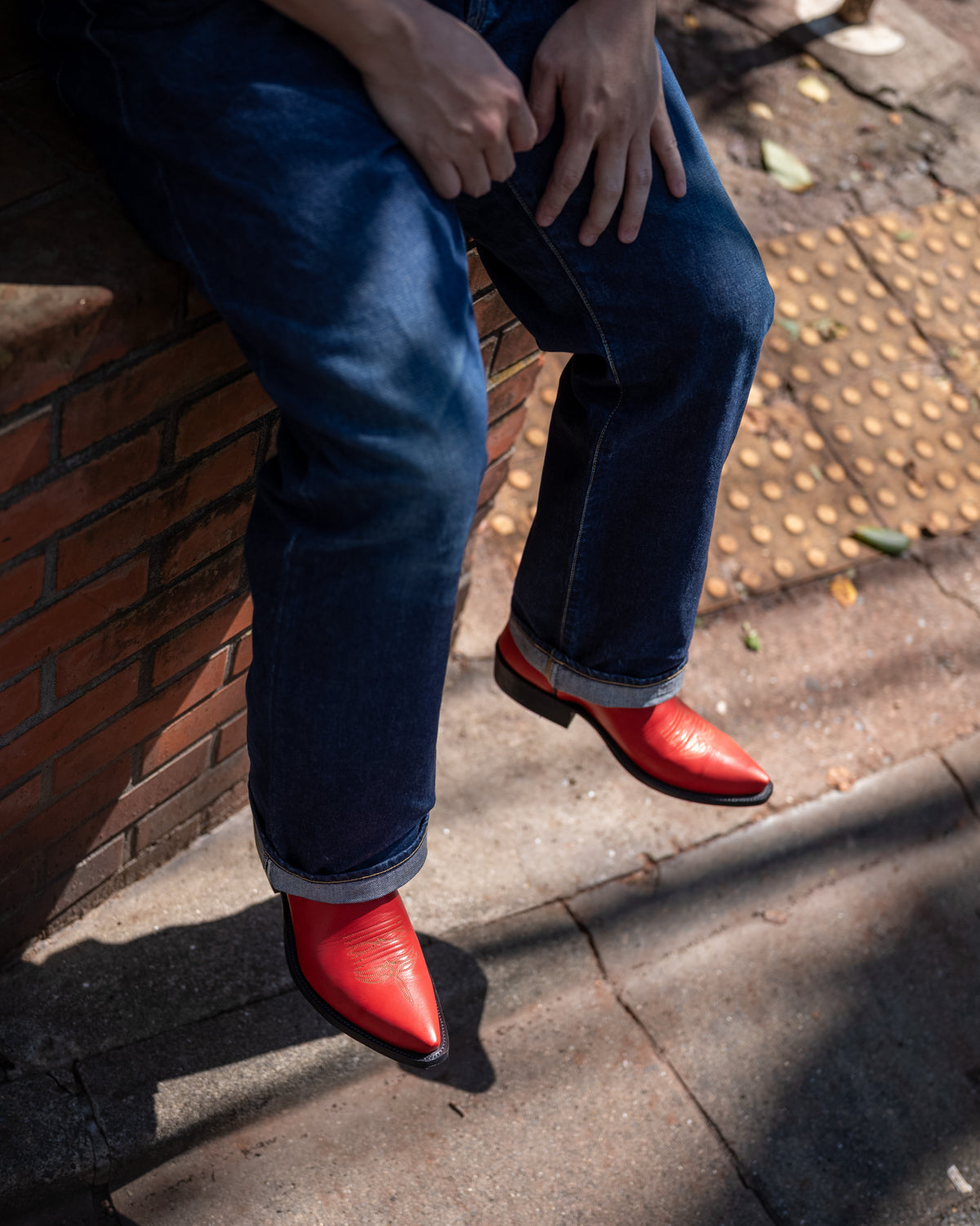 Cassidy Red 〈RED〉