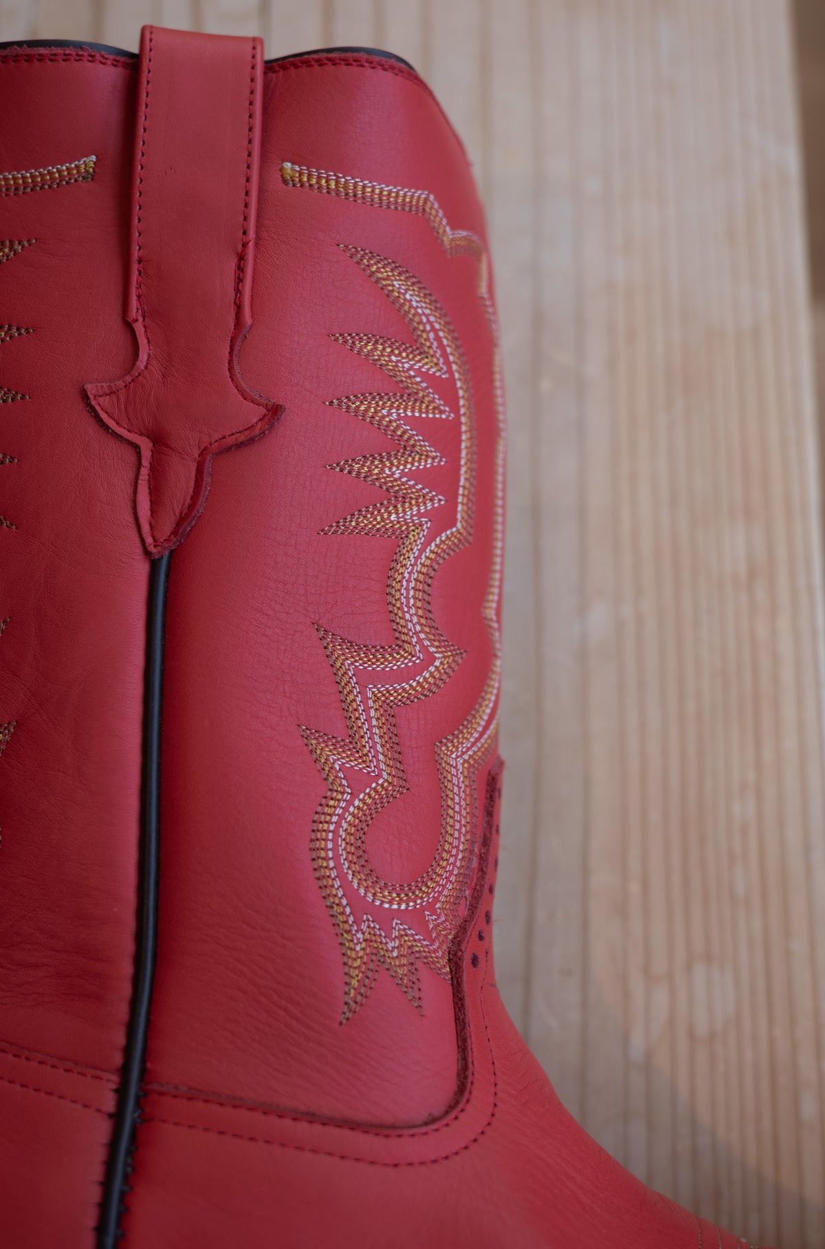 Cassidy Red 〈RED〉