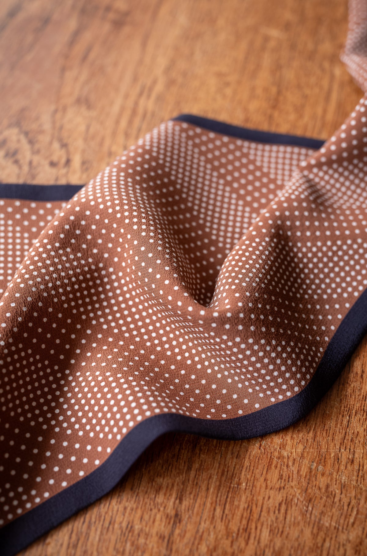 Scarf 〈BROWN × NAVY〉