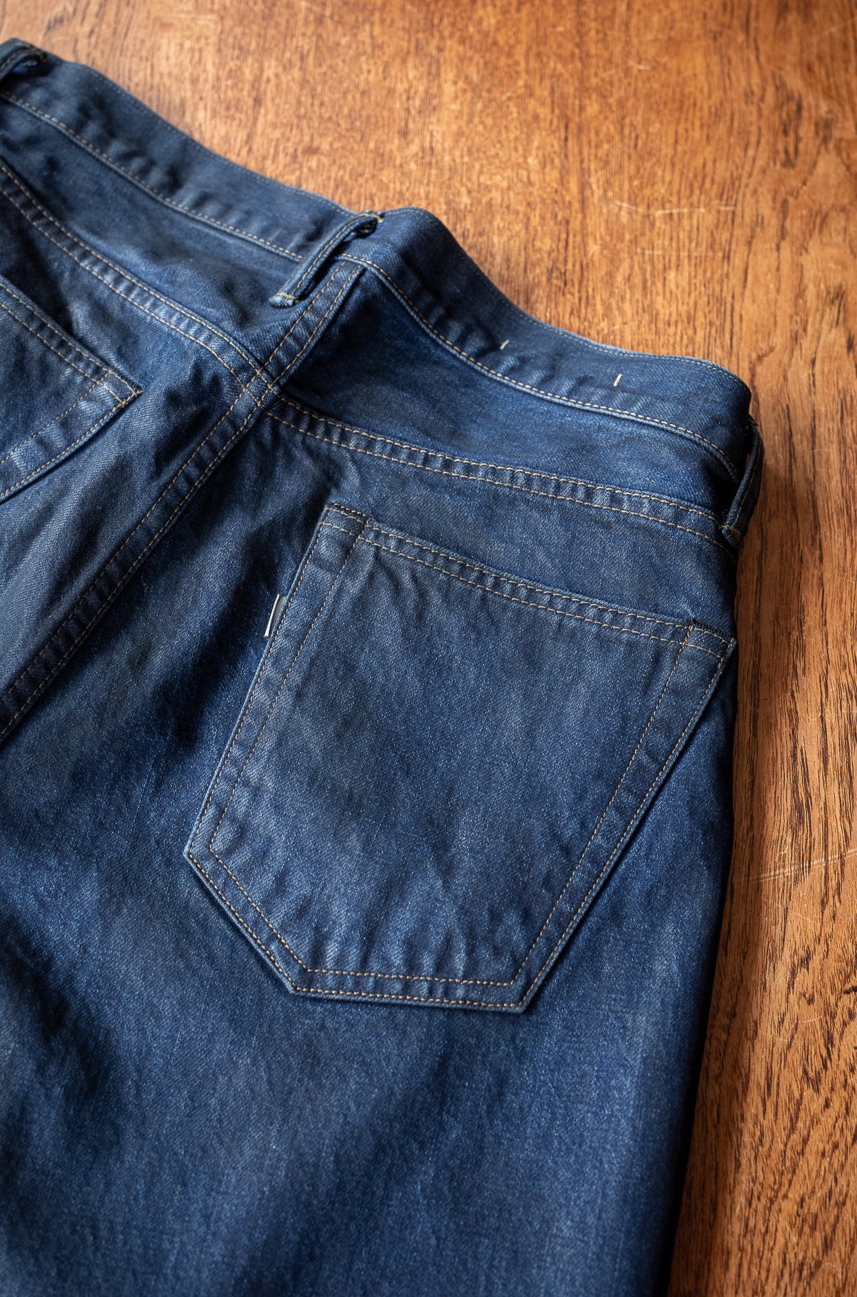 Denim Flare Trousers 〈WAXED INDIGO〉