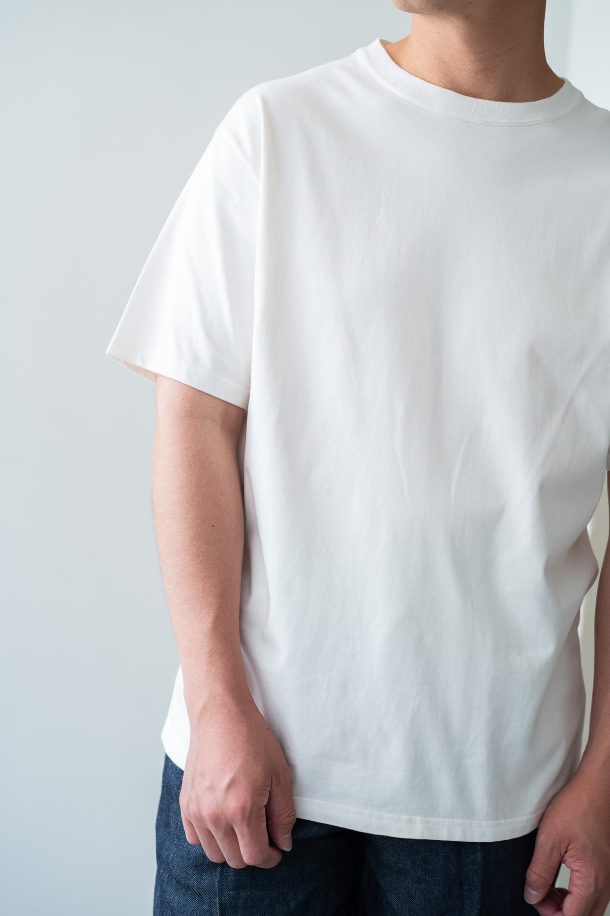 Essential Heavy S/S Tee 〈WHITE〉