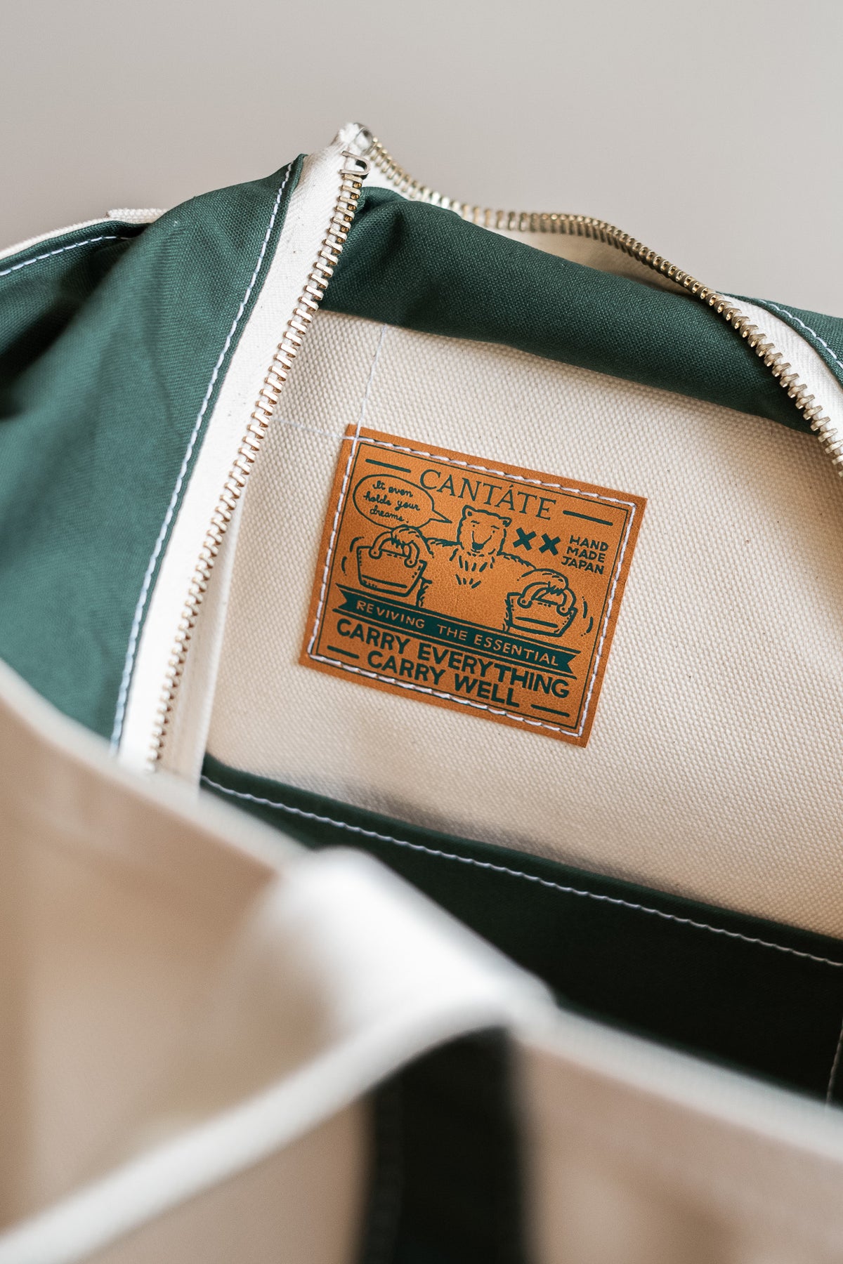 Enough Space Bag - LARGE 〈NATURAL × GREEN〉