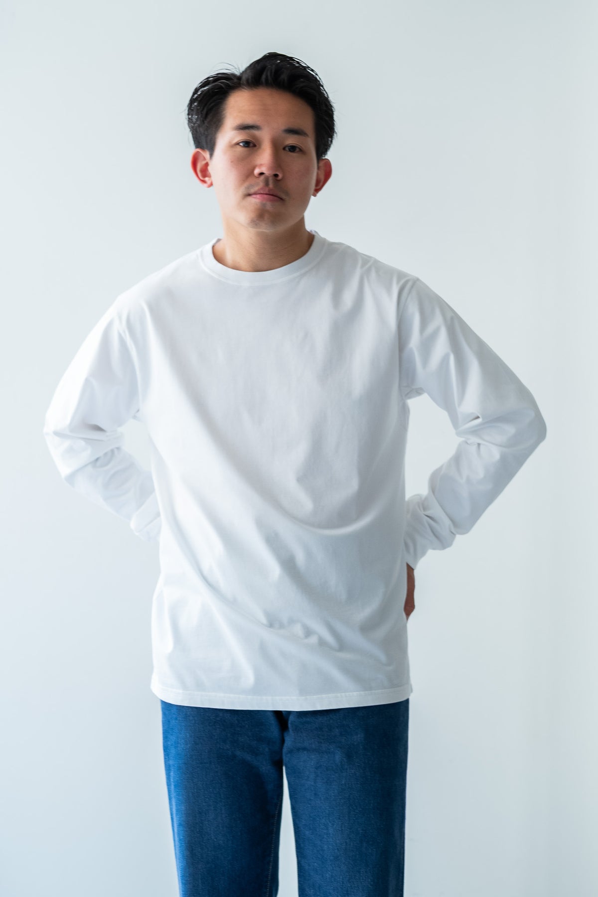 Essential L/S Tee 〈WHITE〉