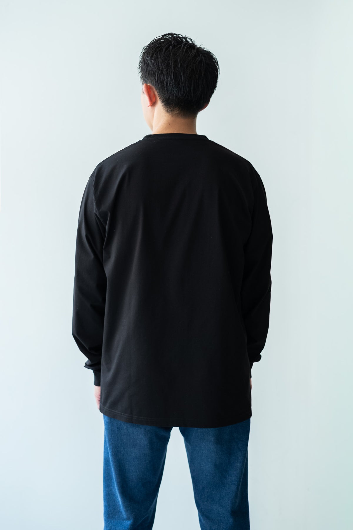 Essential L/S Tee 〈BLACK〉