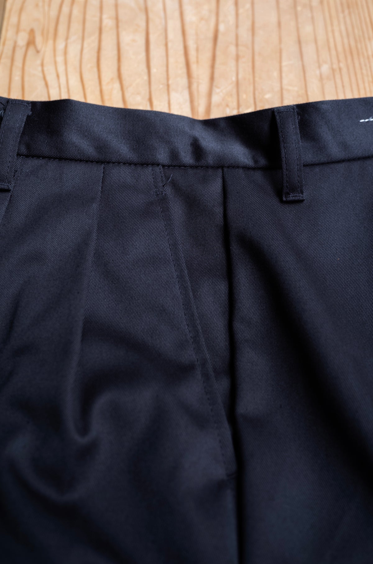 EX Wide Trousers 〈BLACK〉