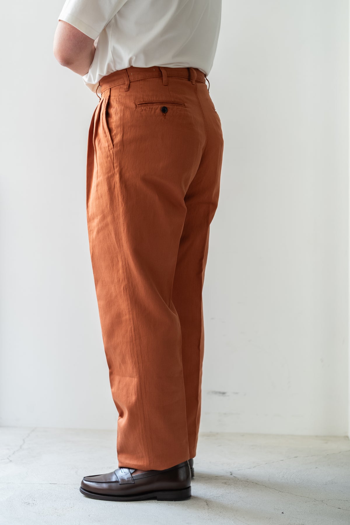 Satin Herringbone Trousers 〈SIERRA〉