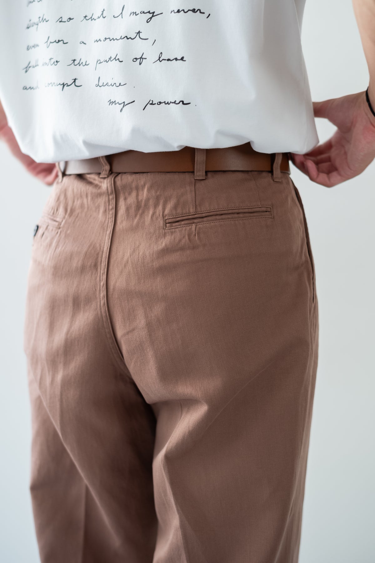 Satin Herringbone Trousers 〈DACHSHUND〉