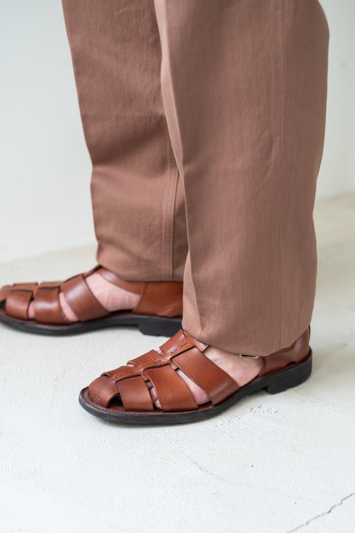 Satin Herringbone Trousers 〈DACHSHUND〉