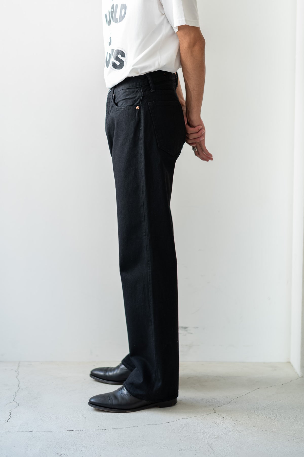 Denim Flare Trousers 〈BLACK〉