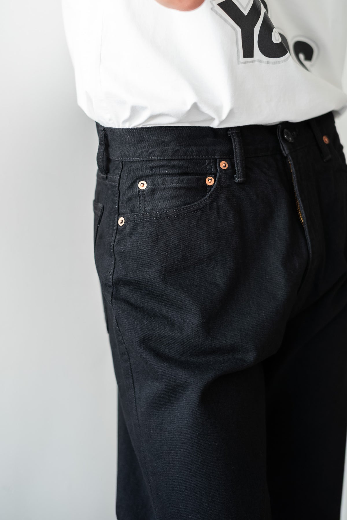 Denim Flare Trousers 〈BLACK〉