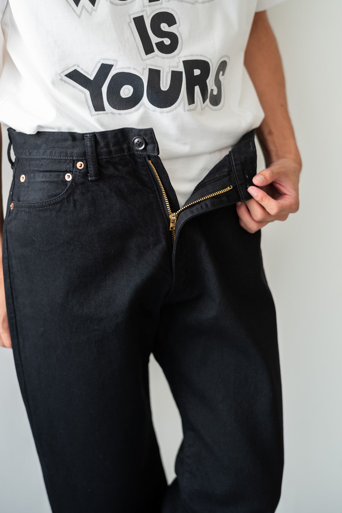 Denim Flare Trousers 〈BLACK〉