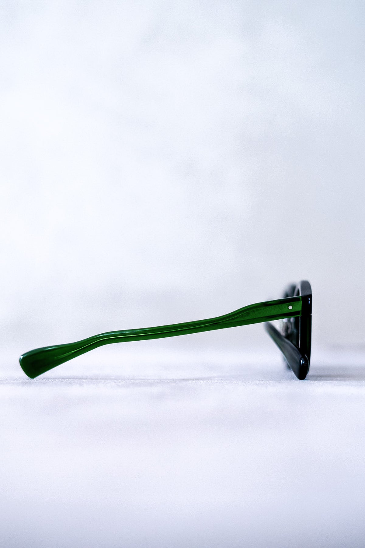 374 〈GREEN-GRY〉