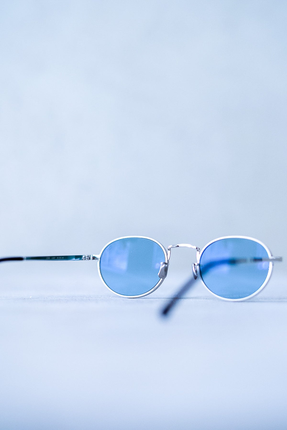 1006 〈SILVER-BLU〉
