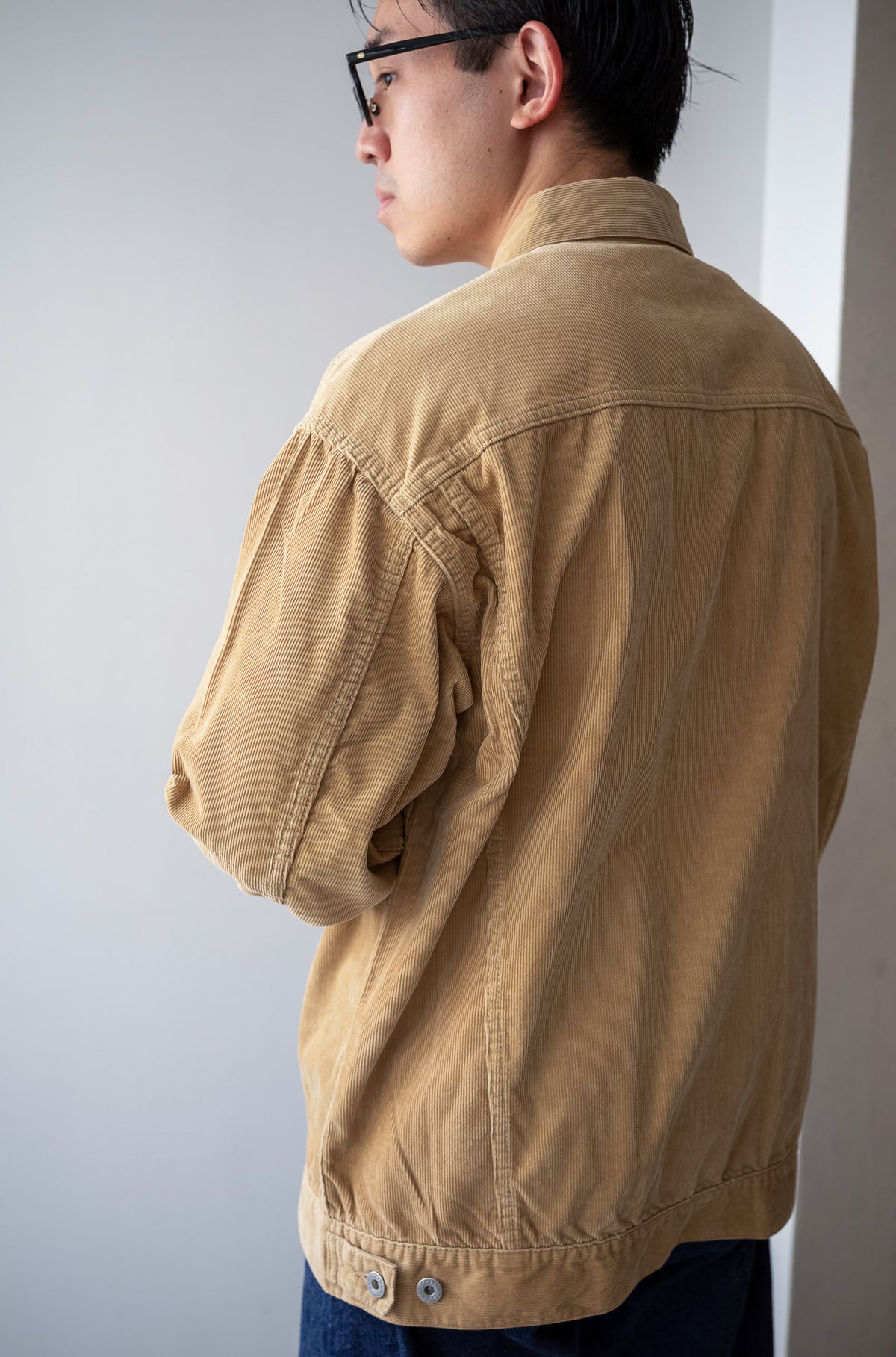 Fine Corduroy Trucker Jacket〔SAND BEIGE〕