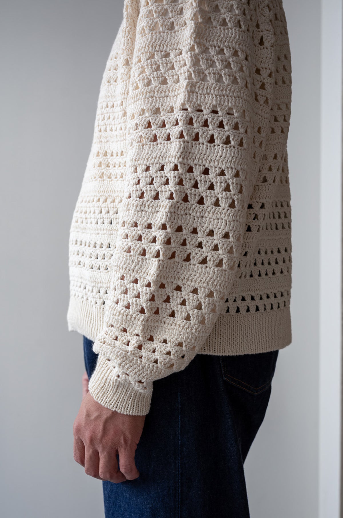 Crochet Horizontal Stripe Pullover 〈MILK〉